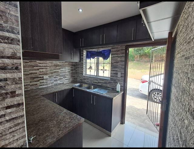 2 BEDROOM HOUSE FOR SALE IN VERULAM CENTRAL